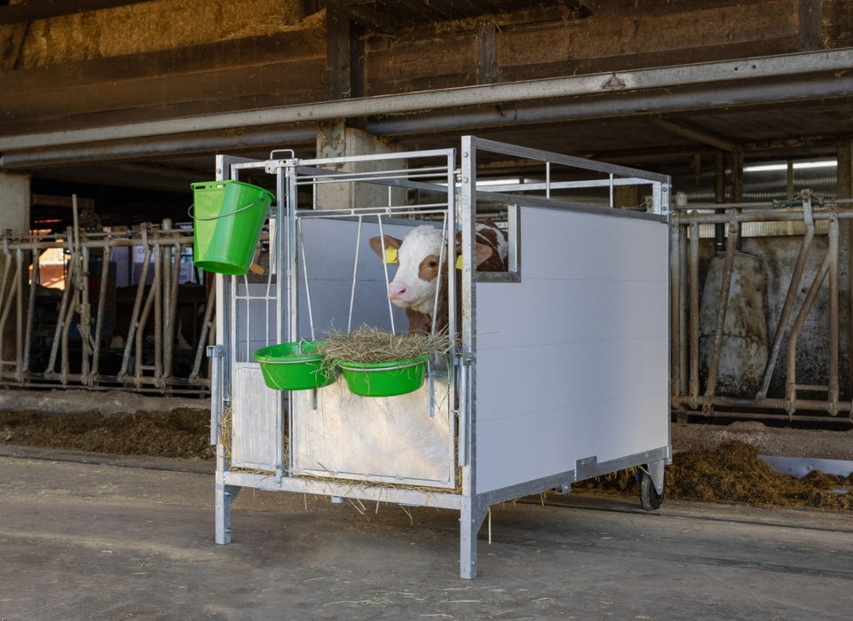 Kälberbox groß – mit oder ohne schwenkbarem Boden